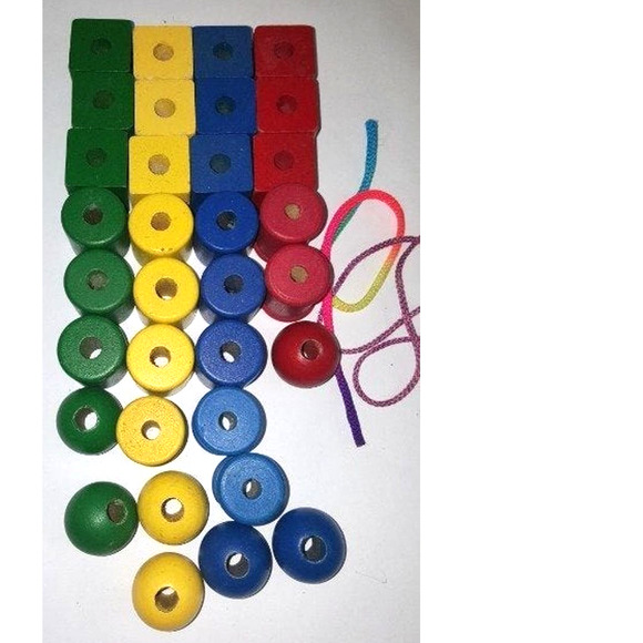 Vintage Jumbo Wooden Toy Beads Stringing Preschool Crafts - Picture 1 of 3